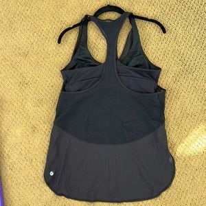 LULULEMON loose mesh & nylon tank top with attached support tank black size L